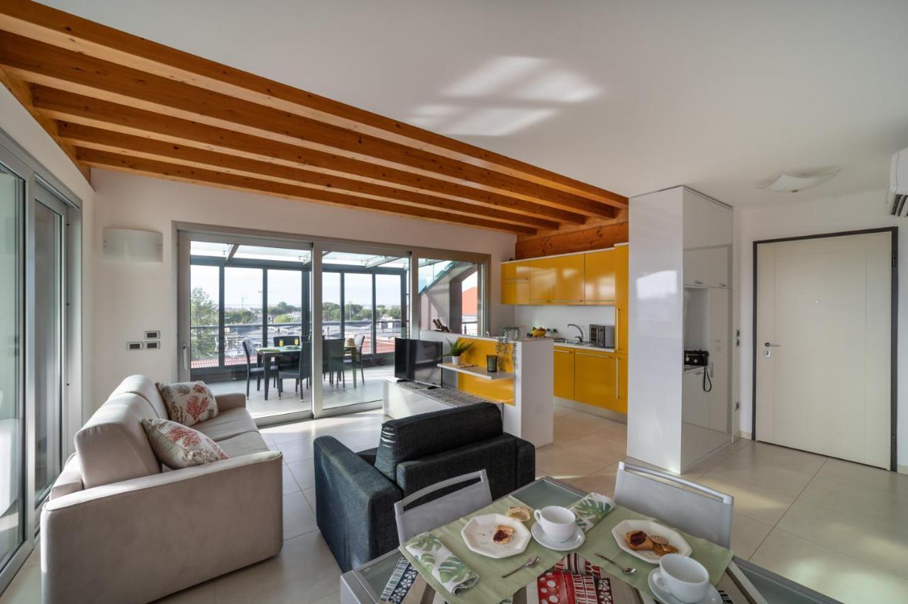 Residenza Ore Felici Lignano Sabbiadoro Exterior foto