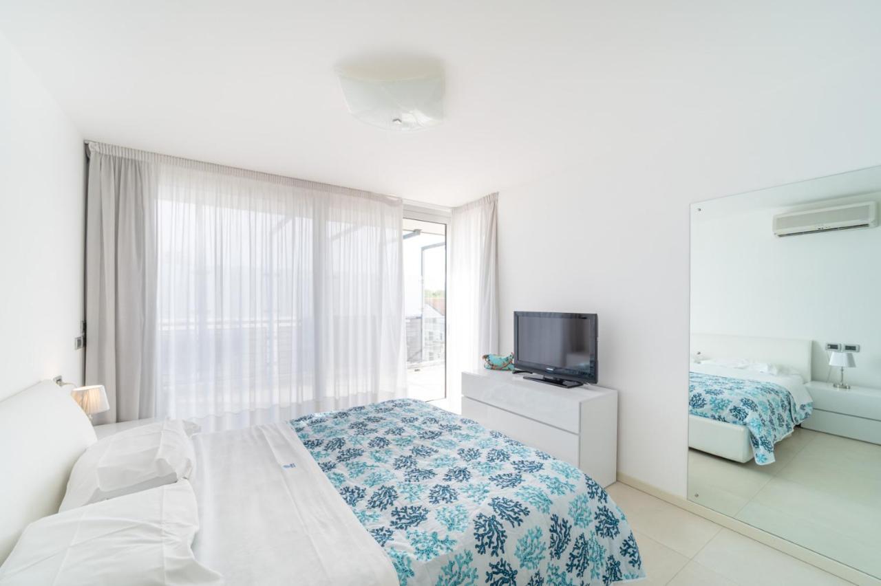 Residenza Ore Felici Lignano Sabbiadoro Exterior foto