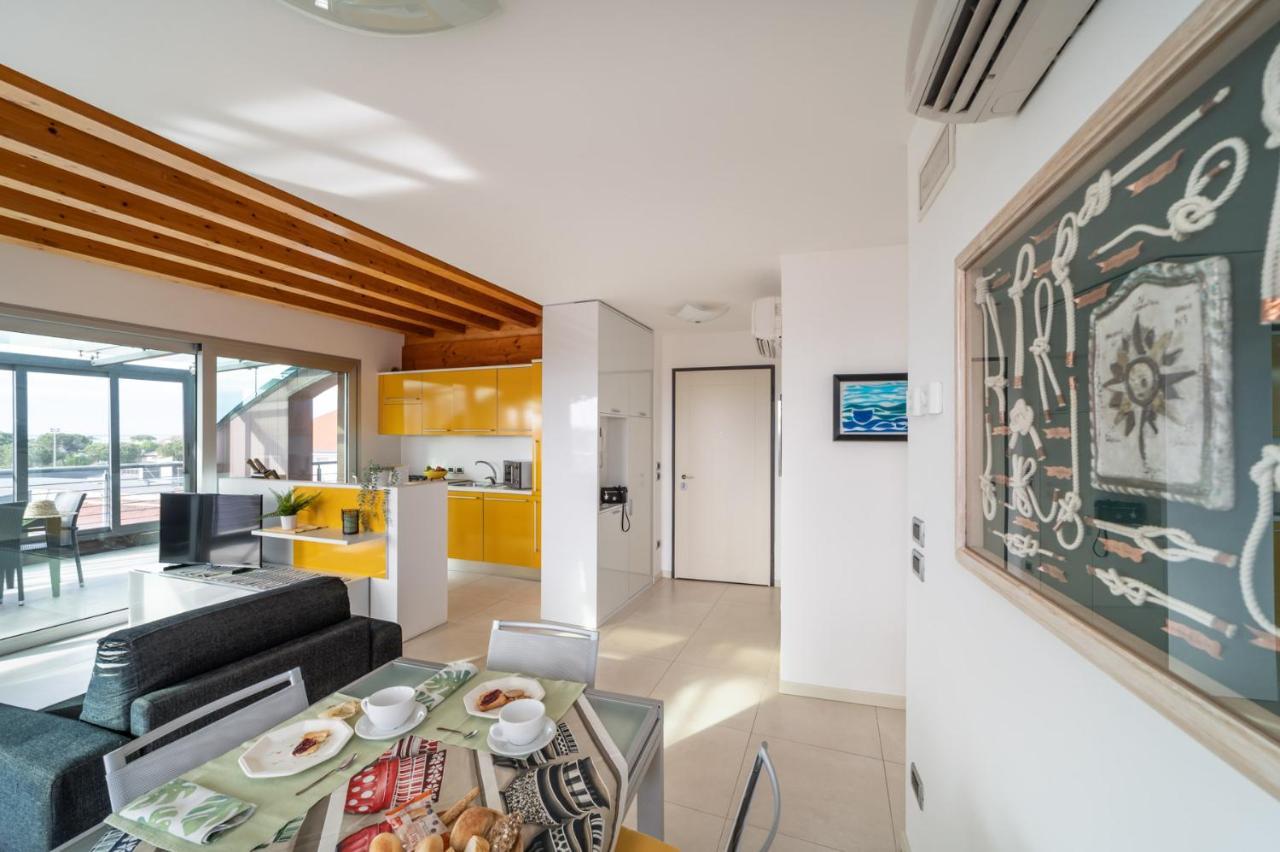 Residenza Ore Felici Lignano Sabbiadoro Exterior foto