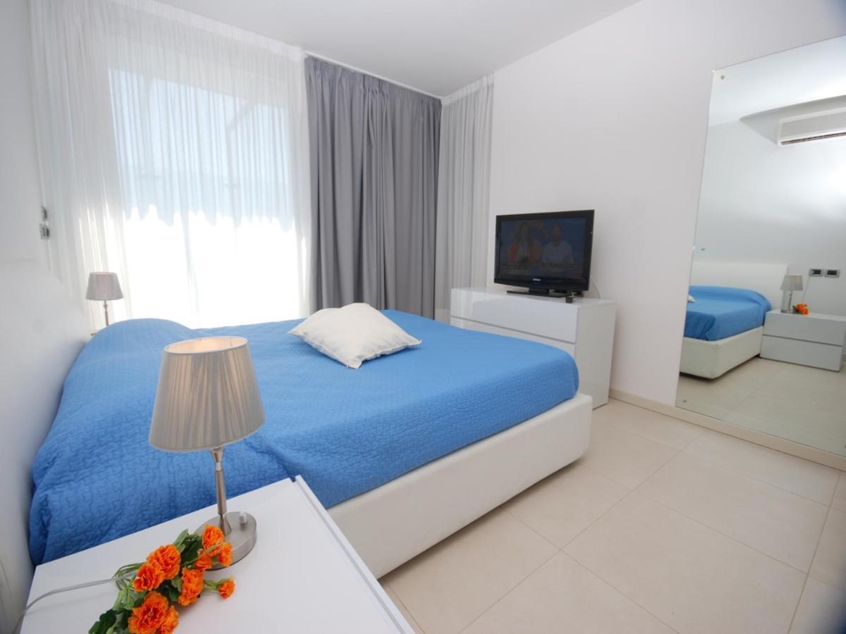 Residenza Ore Felici Lignano Sabbiadoro Exterior foto